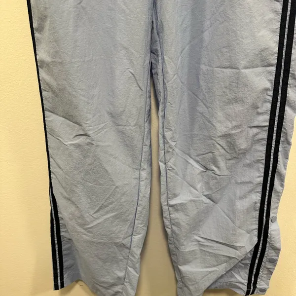 No Boundaries Light Blue Track wind Pants with Black Stripes 90s vintage retro size large! - Image 3