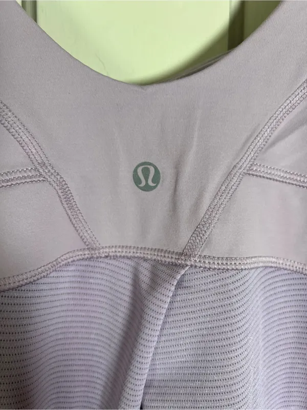 Lululemon Women Run Tame Me Tank Rose Quartz Size 8 *FLAWS* - Image 4