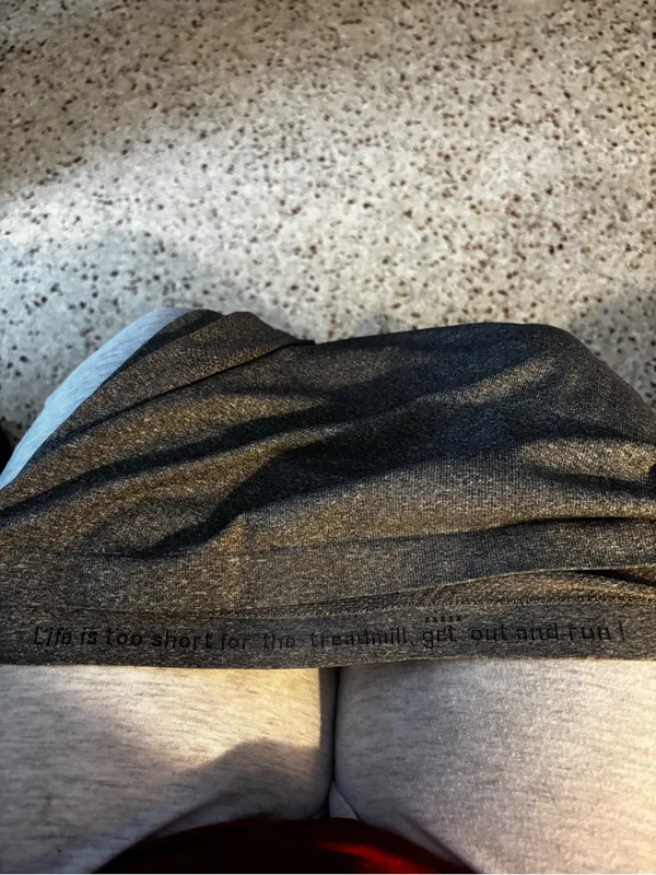 Lululemon swiftly tech short sleeve crew shirt size 12 - Image 8