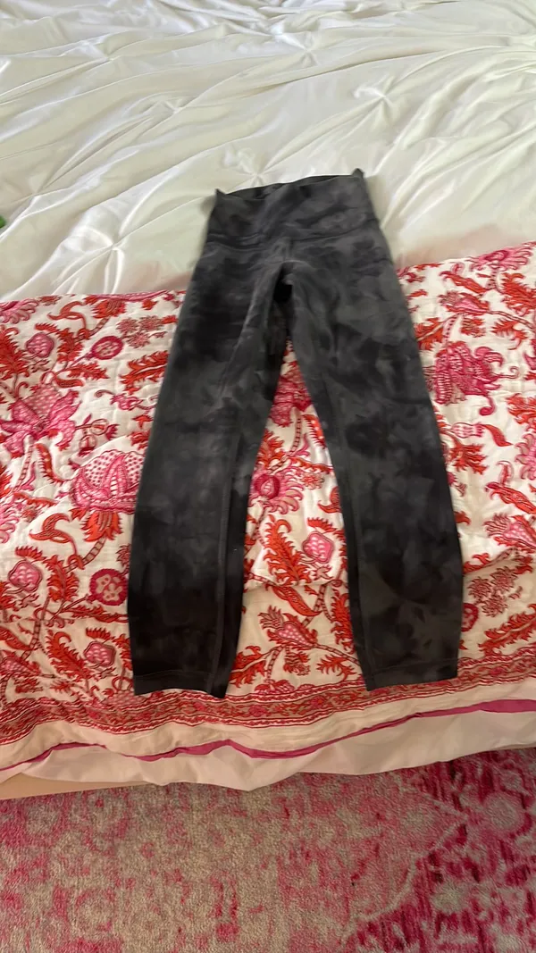 Lululemon Cropped Leggings - Image 2