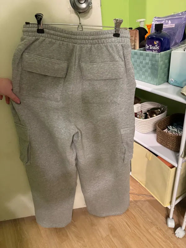 VS PINK Wide Leg Cargo Sweatpants - Image 2