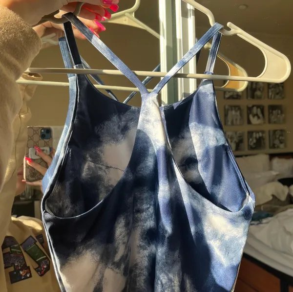 Old Navy Activewear Tank - Image 2