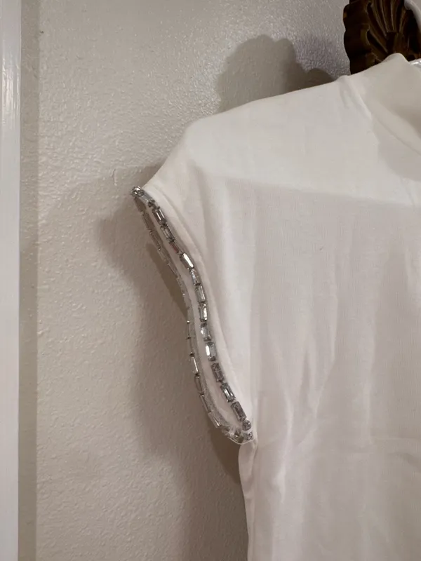 Zara White Rhinestone Trim T Shirt Embellished Sleeve Top Mock Neck Size Medium - Image 3