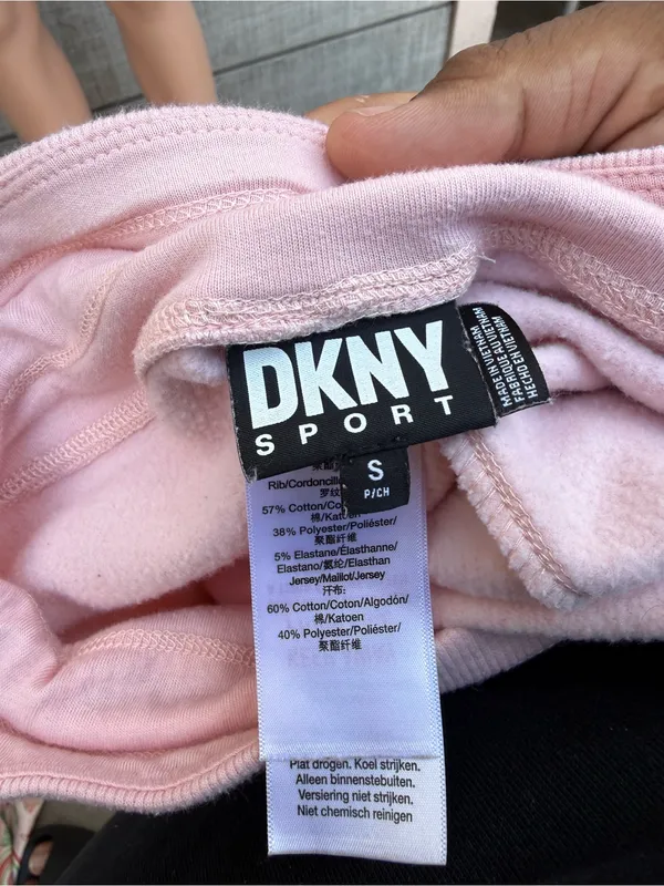 Women’s DKNY logo rhinestone drawstring sport pink jogger sweatpants size small - Image 6