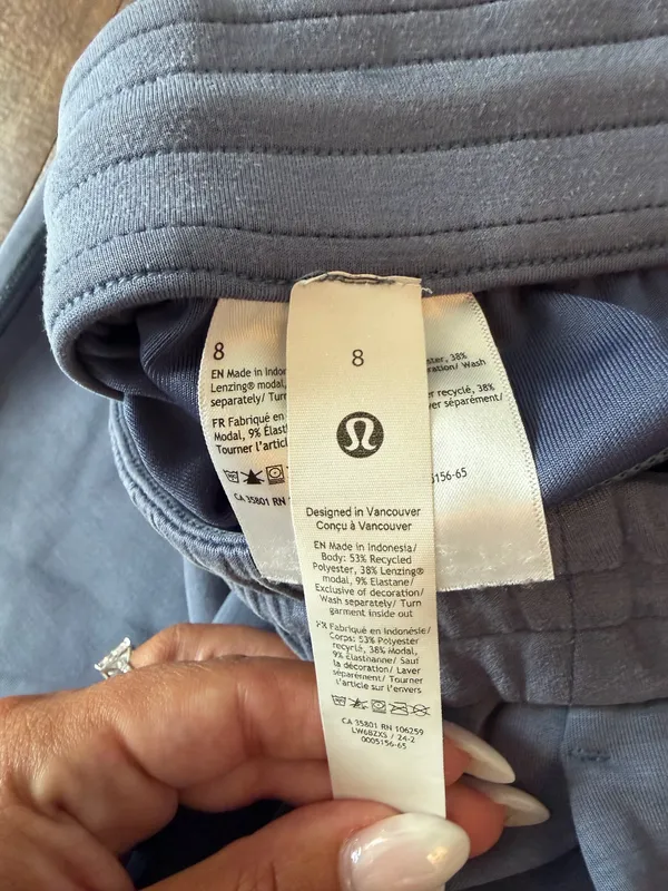 Lulu Lemon Softstreme High-Rise Wide-Leg Cropped Pant - Image 3