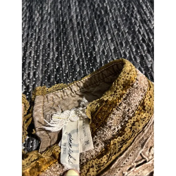 Gimmicks by BKE Mock Neck Long Sleeve Bohemian Rustic Cottage Earthy Lace Medium - Image 4