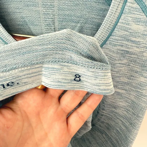 Lululemon Women's Swiftly Tech Short Sleeve‎ Scoop Heathered Tofino Teal Sz 8 - Image 9