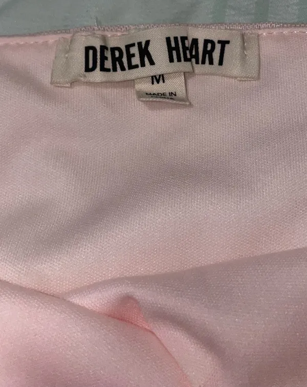NWOT Derek Heart Tank Top - Image 3