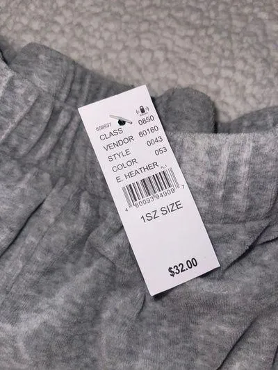 Gray - Image 4