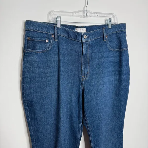 Abercrombie & Fitch The Vintage High Rise‎ Flare Raw Hem Medium Wash 34/18 Short - Image 3