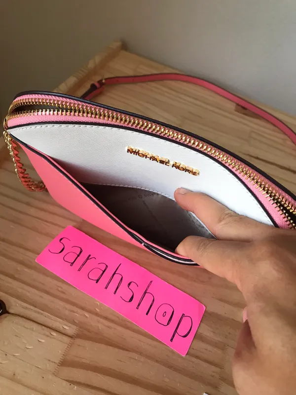 Michael Kors Purse - Image 9