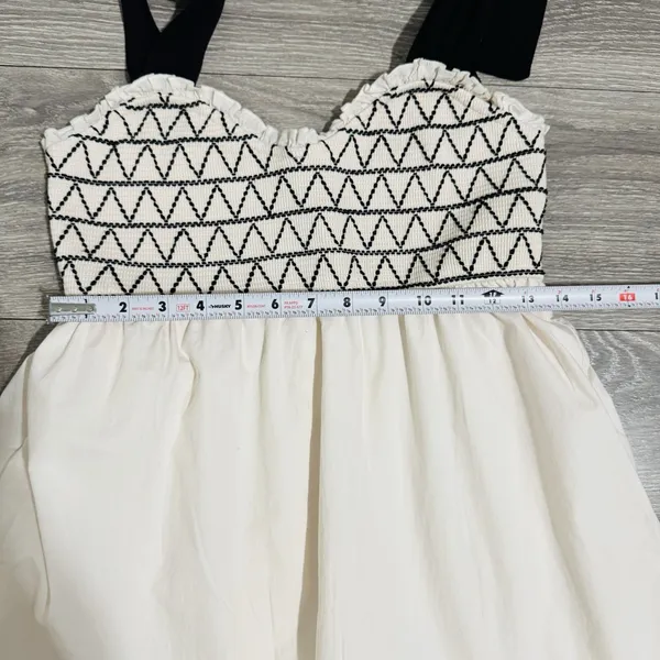Women Ivory Smocked‎ Tiered Tie Straps Maxi Peasant Dress Size L 100% Cotton - Image 12