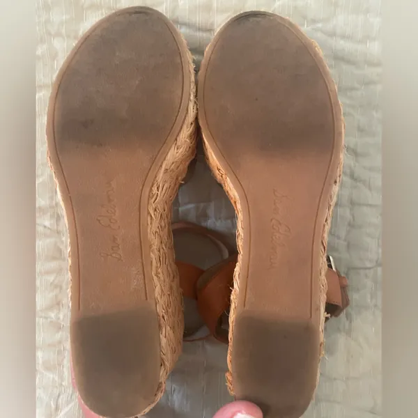Sam Edelman Gold and Tan Platform Sandals - Image 10