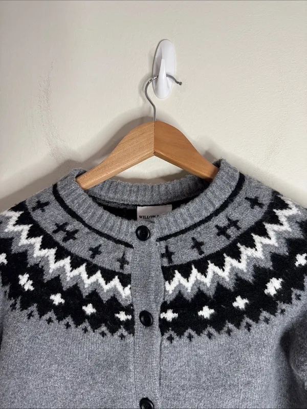 Willow & Wind Grey Button-Front Cropped Cardigan Nordic Fair Isle Winter size S - Image 4