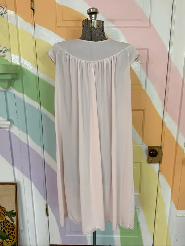 Vintage Shadowline Pink Nylon Tricot Peter Pan Collar Scallop Nightgown Sz M 💛🍄 - Image 4