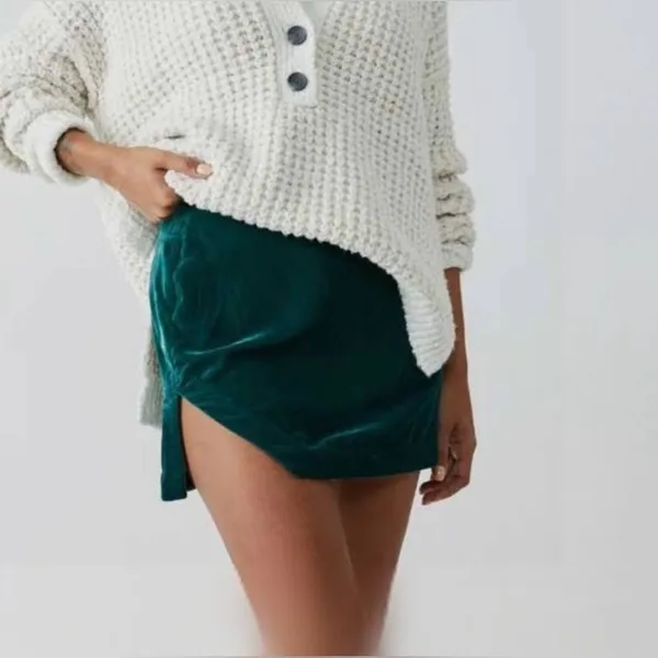 NWT Free People Deep Teal Velvet Mini Skirt SZ 10 - Image 3