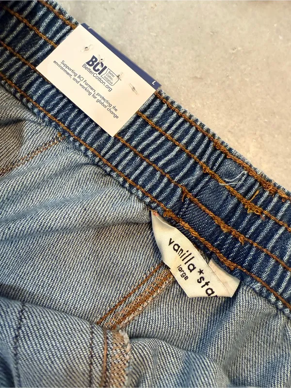 NWT Vanilla Star Size L 12-14 Ultra Cozy Pull On Stretch Denim Cargo Jeans Pants - Image 13