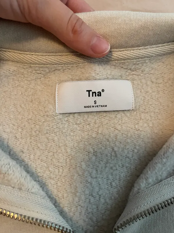 Aritzia Cropped 1/4 Zip - Image 2