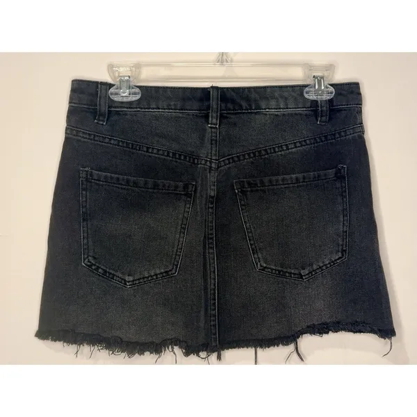 We The Free "Zip It Up" Black Denim Mini Skirt Raw Hem Size 27 EUC!! - Image 3