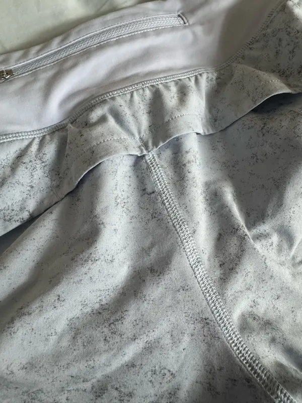 Lululemon Speed Up Mid-Rise Shorts 4" - Image 8