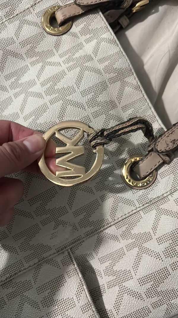 Michael Kors Tote Purse - Image 10