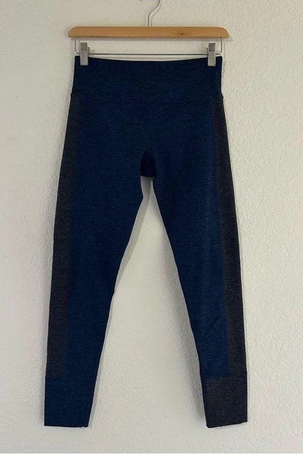 Vuori Asymmetric High Rise Colorblock Leggings - Image 2