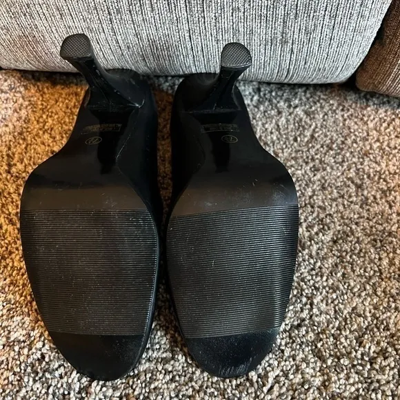 Ovio Black 4” round‎ toe heels size 7.5 - Image 3