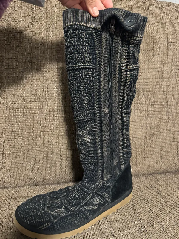 UGG Boots - Image 2