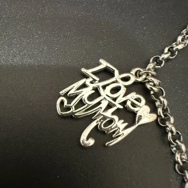 Unsigned Silver - Image 3