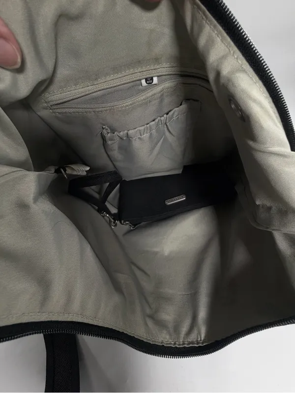 Baggallini Convertible Hobo Crossbody Bag Black Gray Travel RFID Wristlet‎ Purse - Image 13