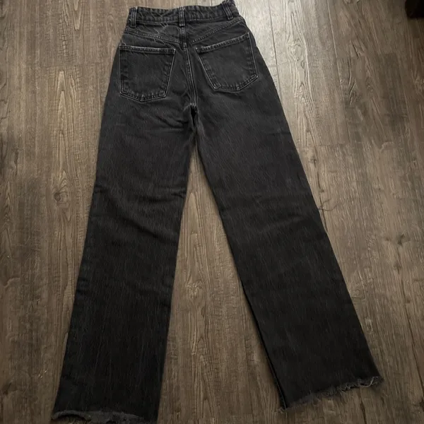 Black High Rise Zara Jeans - Image 3