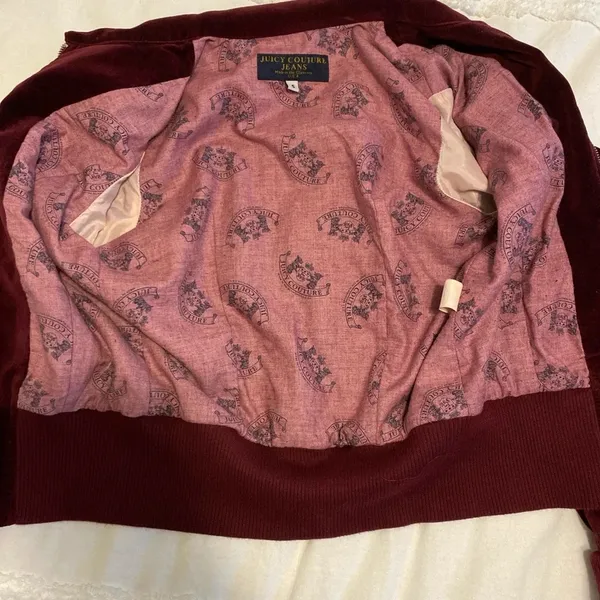 Vintage Juicy Couture Velour Tracksuit 2-piece set - Image 7