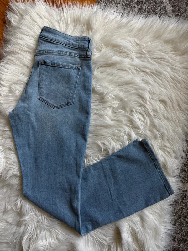 Old Navy Wow bootcut jeans - Image 2