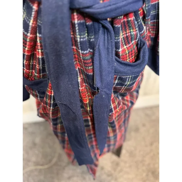 Chaps Tartan Plaid Fleece Bathrobe One Size Fits Most Navy Blue Red Shawl Collar - Image 2