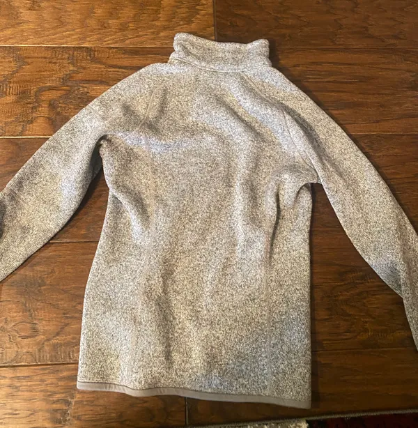 Patagonia Sweatshirt - Image 2