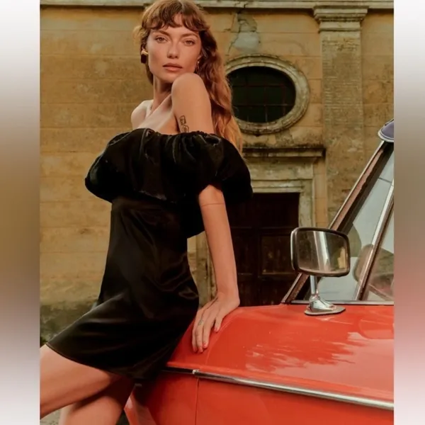 REFORMATION Alber Black Satin Organza Off‎ Shoulder Mini Dress US M NWT - Image 2