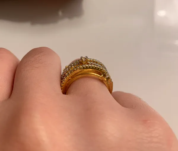 💥$2💥 Wide Gold Crystal Ring - Image 3