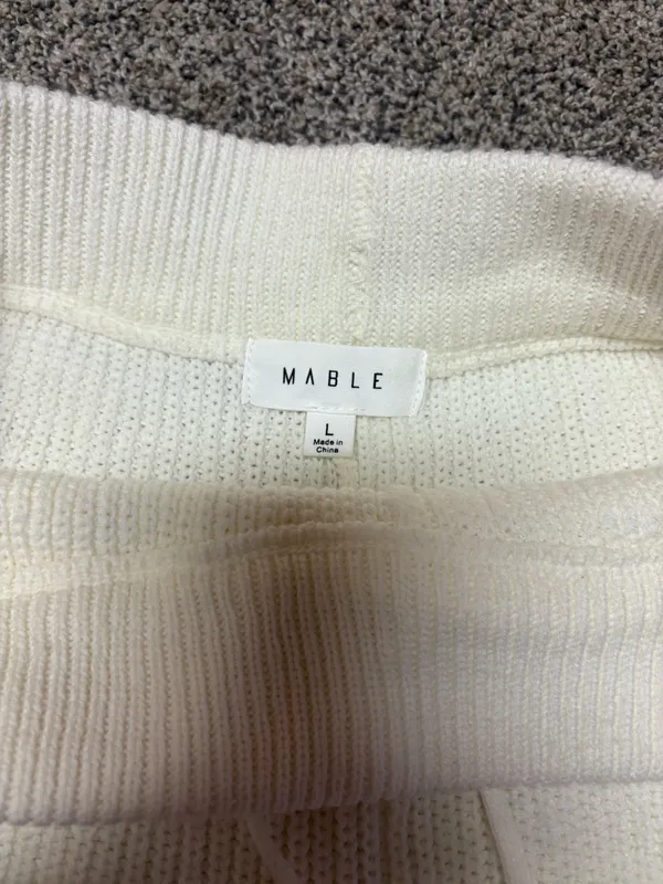 Boutique Sweater Set - Image 5