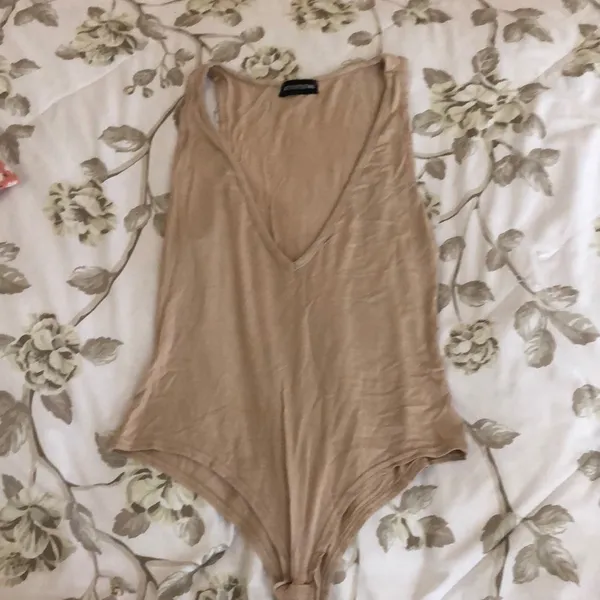 Tan/nude bodysuit Tan Size 8 - Image 2