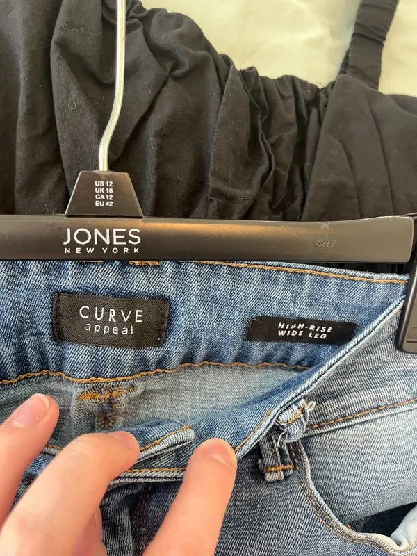 Curve Appeal Jeans High Rise Wide Leg - Image 3