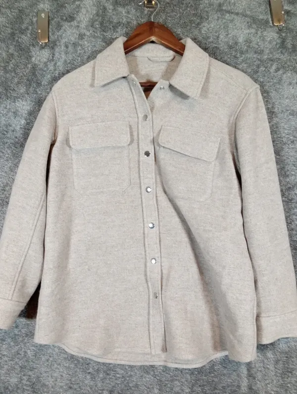 & Other Stories Over Size Shirt Shacket Wool Blend Oatmeal Gorpcore Casual Chic - Image 4