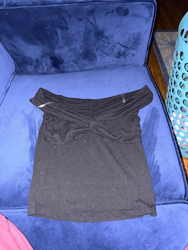 Live in the Moment Black off the shoulder shirt - Image 2