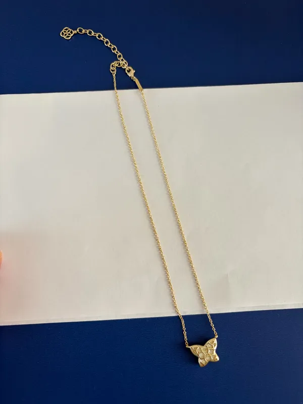 Kendra Scott Necklace Elisa Gold Pendant - Image 3