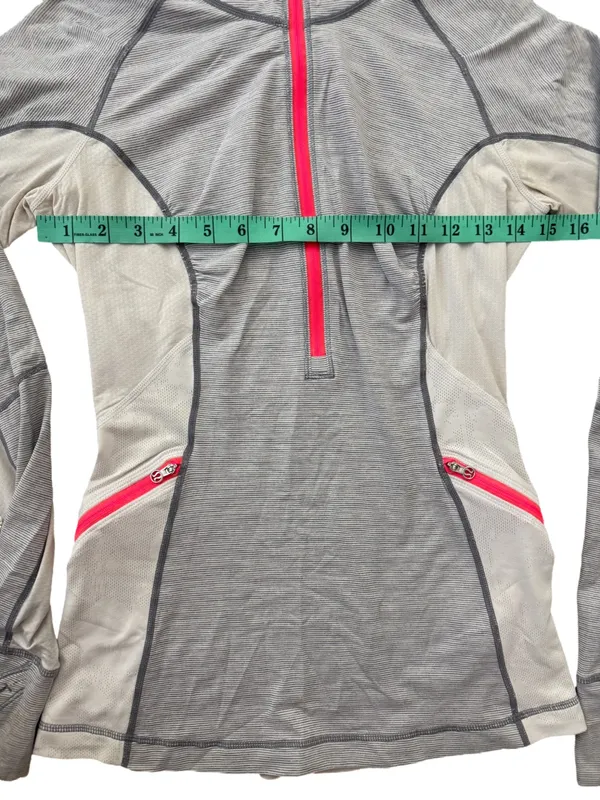 Lululemon Run Wild 1/2 Zip Pullover Size 2 - Image 4
