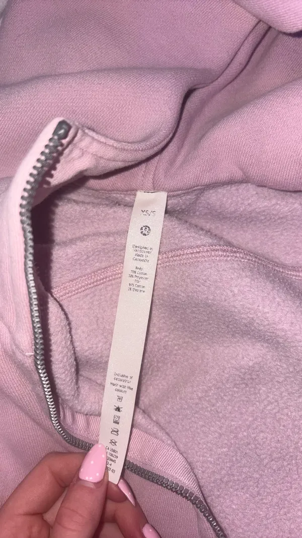 Lululemon Scuba Half-Zip - Image 4