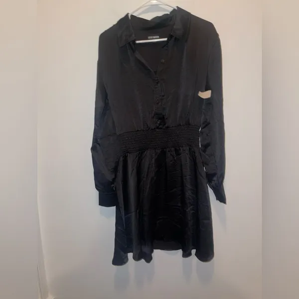 Steve Madden Sz Small Satin Dress - Image 3