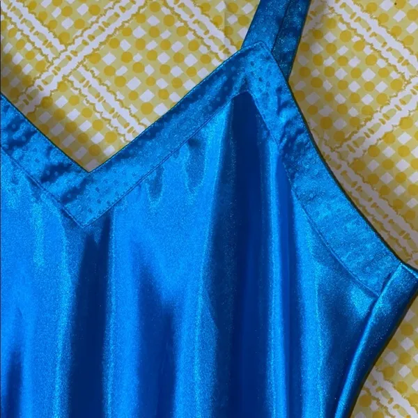 ❤️ Vintage Blue Satin Slip Dress - Image 5