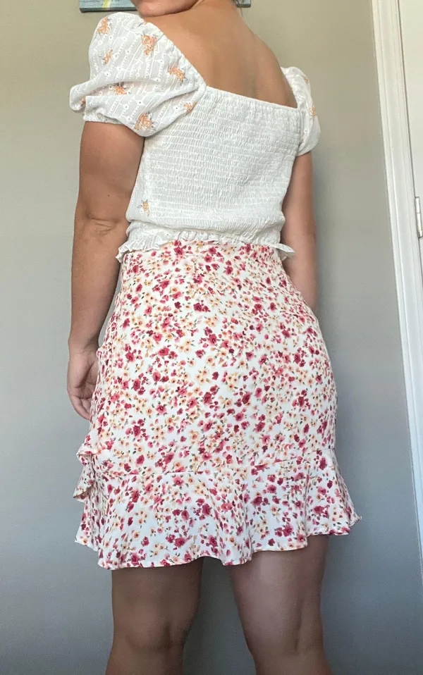 Floral Mini Skirt - Image 3