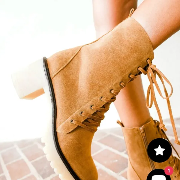 Source Unknown Tan Suede Lace-Up Ankle Boots - Image 2