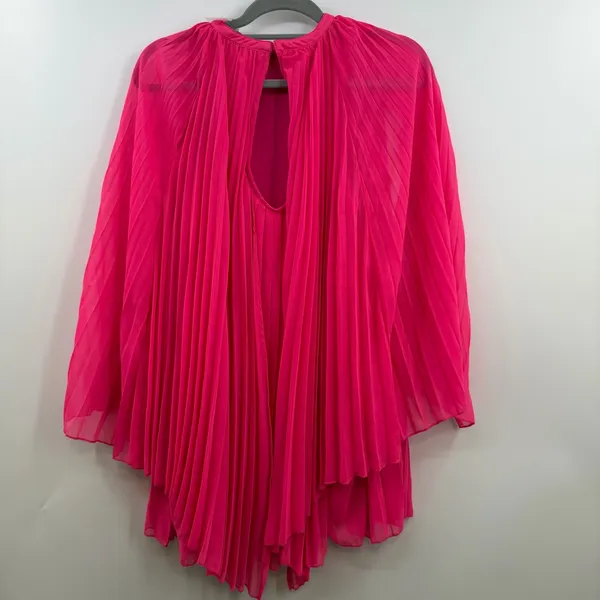 Strut & Bolt Pleated Chiffon Cape Mini Dress Hot Pink Small NWT Party - Image 4